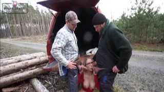 ViviVallentine - Erster Outdoorfick und gleich zwei Holzfaller