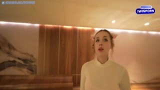 Unipcorn - Sold! 19 Year Old Schoolgirl Realtor Fucks Her Client in a Condom