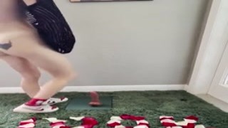 Shrooms Q - Celebrating 100K By Fucking Myself