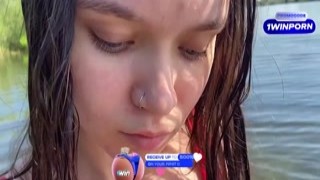 airaccoon - Fake mermaid slut gave me a handjob and I came on her tits