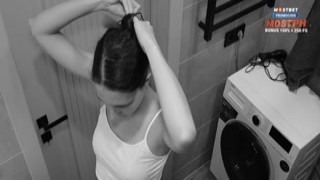 Perverted GF licks balls of guy remaining on her face