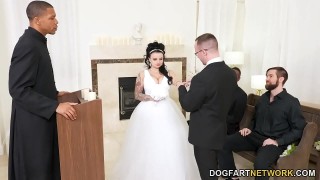 Italian chick obtained her wet pussy licked by her mommy in law