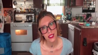 Elle Marz - Stranger Breeds Me