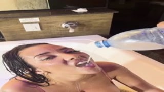 Amateur sex goes extreme vol 1 with Vitoria Beatriz. Backstage goes nasty with manhandle, pk on a bowl, eating the pk and piss drinking