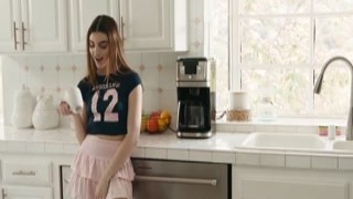 Teen soaked her stepdad with pussy juice