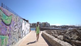 Naughty Lada - I enjoy playing nude in public