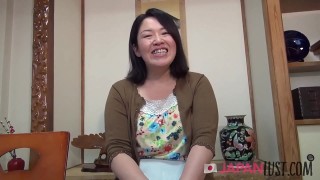 Busty Asian teen in glasses Mia Ridergives sloppy deepthroat blowjob