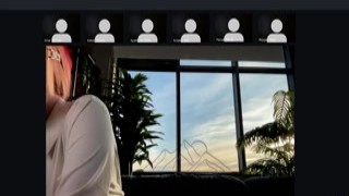 MollyRedWolf - Everyone saw how my boyfriend fucks me in Zoom