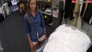 Innocent pawnshop customer gets throatfucked