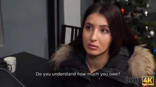Twenty one years of age beaty and sexy diva got fucked by her new pal in her bed