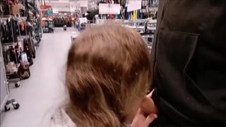 BlondieBlow - Exciting blowjob in shopping center