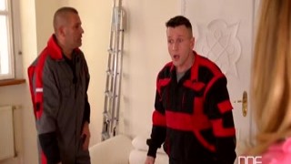 After a hardcore fuck in the living room, BlackFox was ready for more