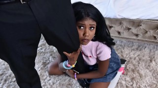 Sexy bitch gets a cunnilingus from her dark haired guy