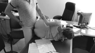 My hot boss fucked me while I was sitting at my desk