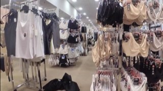 AmWednesday - in shop and changing room