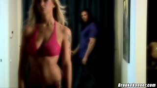 Hot and slim blondie Franziska Facella stimulates her clitoris in the foamed bath