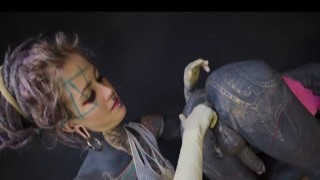 BDSM play is more amazing if you add some whipping to it