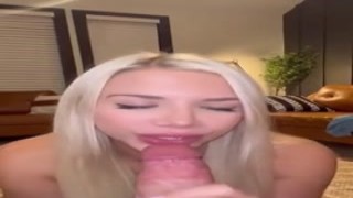 Summer Brookes - Curvy Teen Girlfriend Couch Fuck