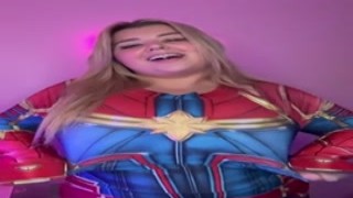 xoMaryJane - Captain Marvel Mj Anal Plug Dildo Action