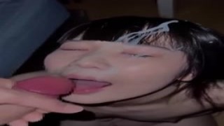 [18 Years Old/exclusive Shooting] A Real Blowjob And A Huge Facial Cumshot.