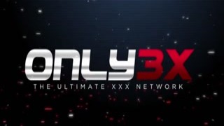 the lil hottie is gonna get her lil puss slurped tonight