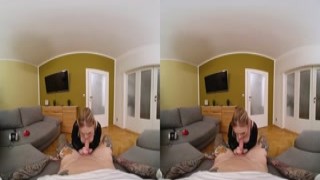 Videogame Character Wants to Fuck Me - Virtual Real Porn