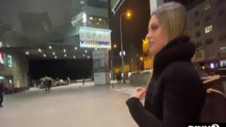 The Italian blonde, Martina Smeraldi, was changing her clothes when the door to the dressing room opened